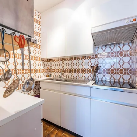Near Belgian Coast With Sea View, Cleaning Included 아파트 *