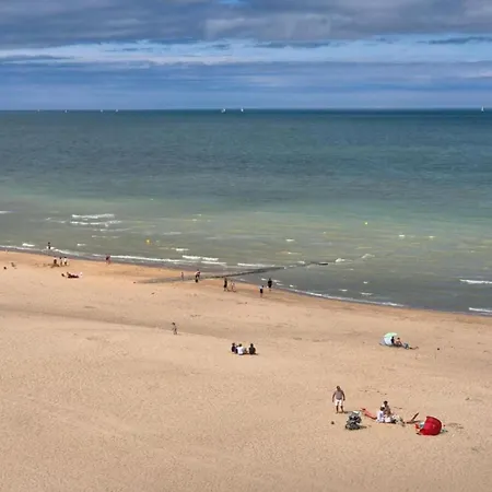 아파트 Near Belgian Coast With Sea View, Cleaning Included *